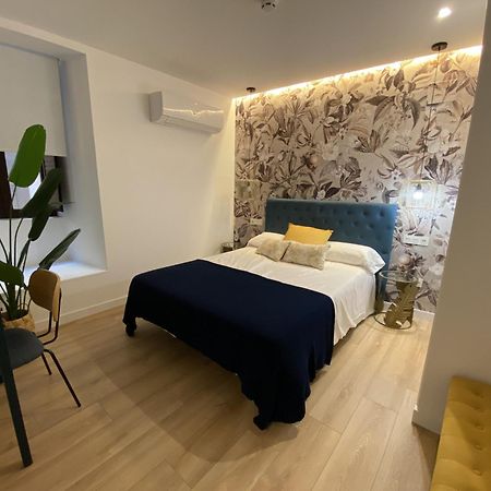 Apartamentos Penalara セゴビア エクステリア 写真
