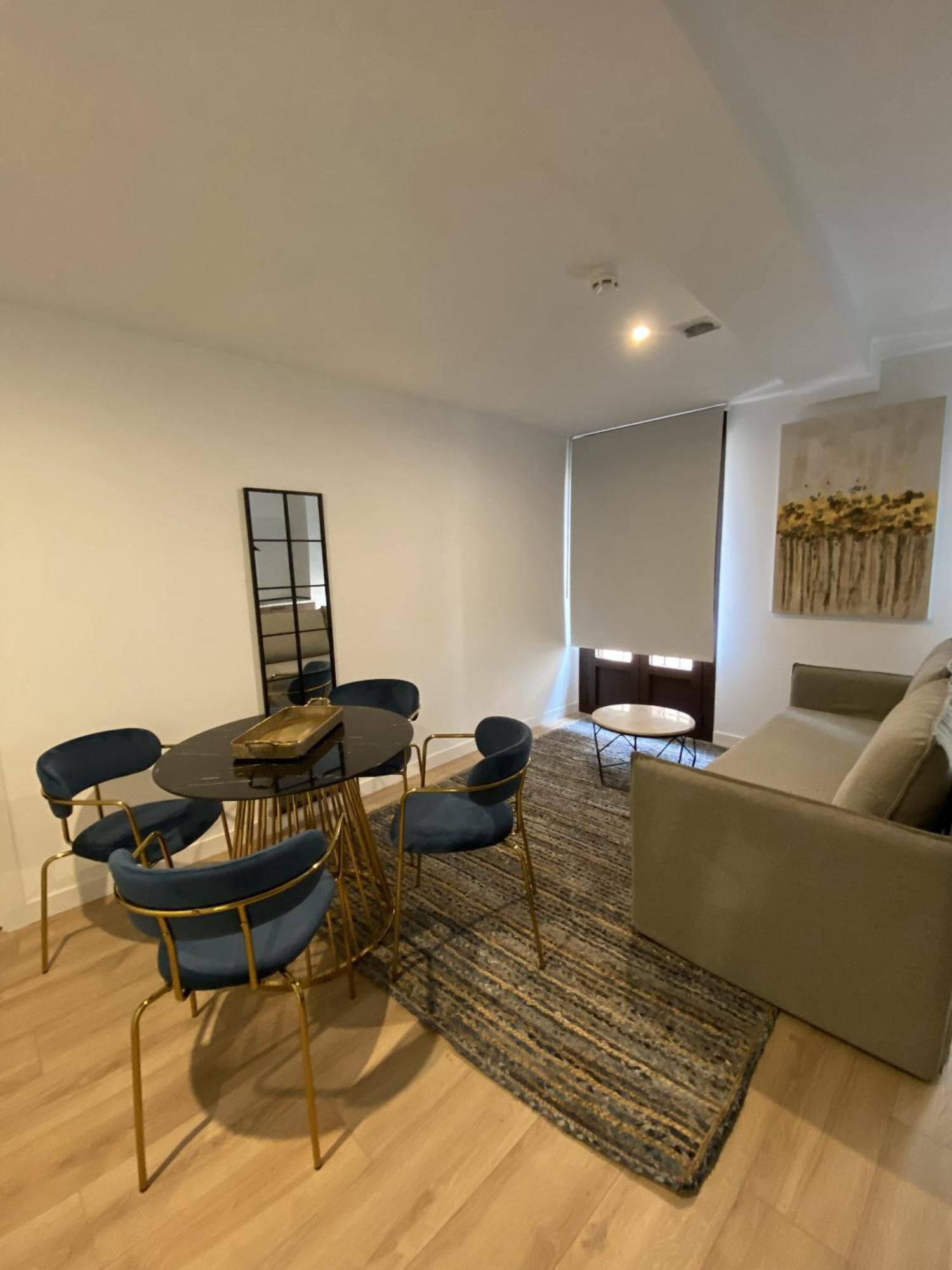 Apartamentos Penalara セゴビア エクステリア 写真