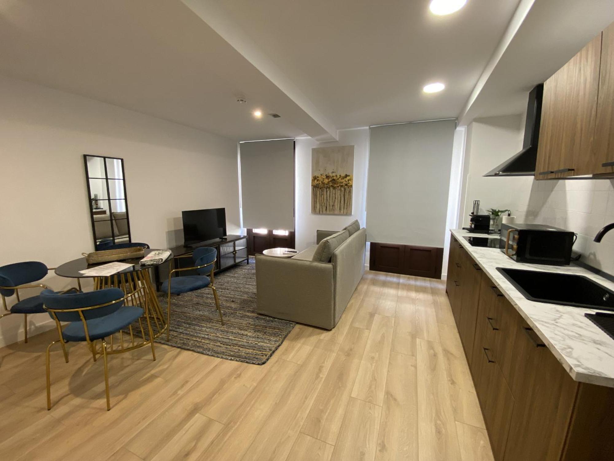 Apartamentos Penalara セゴビア エクステリア 写真